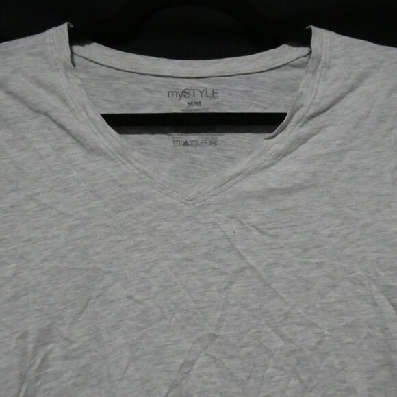 MY STYLE | medium | Grey V-Neck Short Sleeve Tee - T-Shirt - Picture 4 of 12